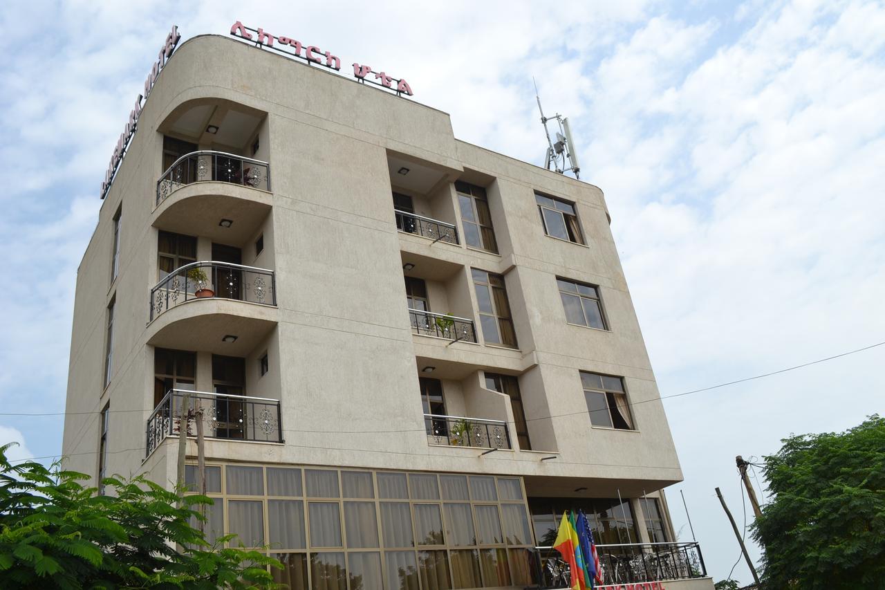 Lakemark Hotel And Tour Service Bahir Dar Exterior photo